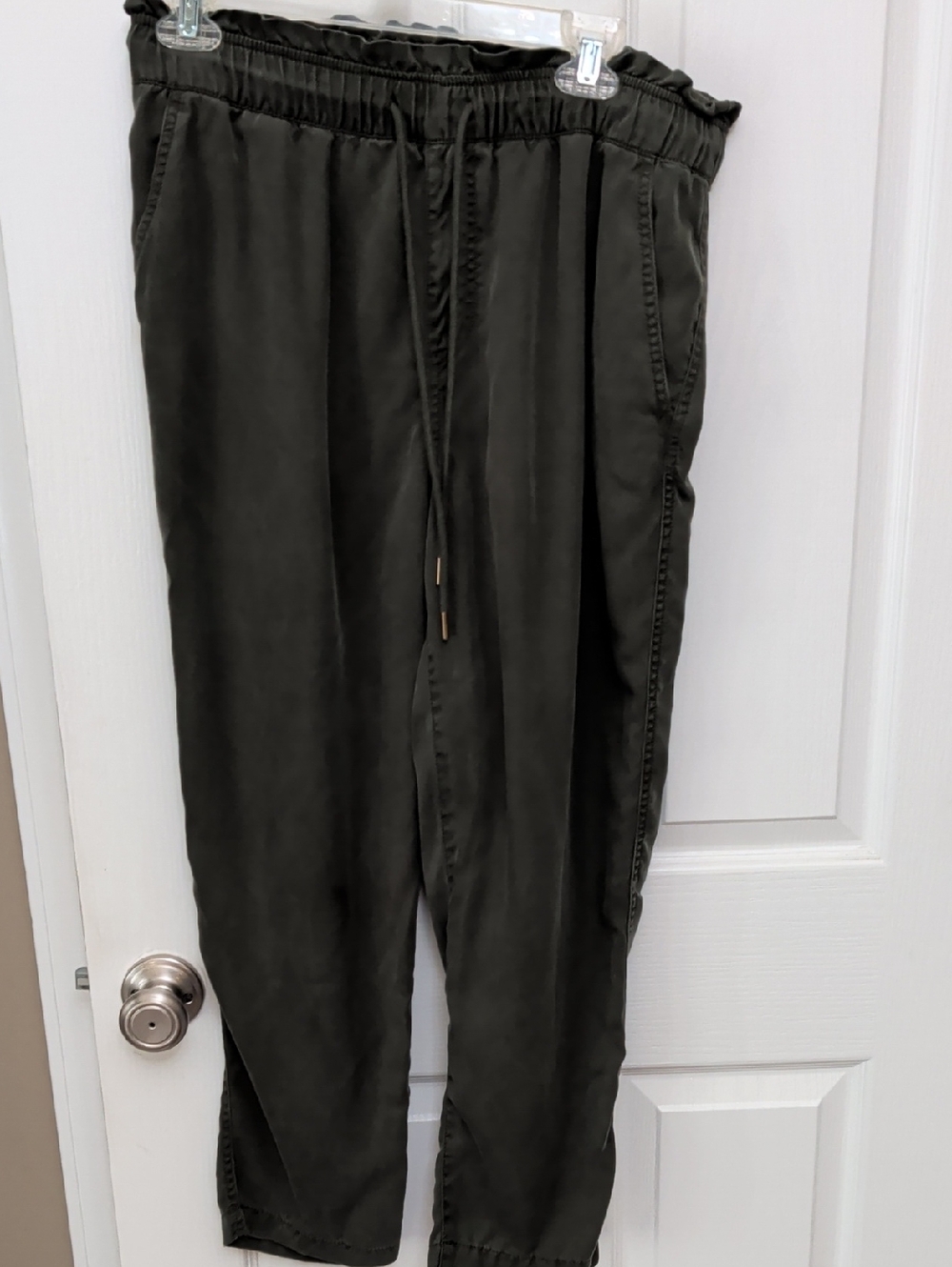 LOFT Olive Green Utility Jogger Pants Women's Medium Pull On Drawstring Casual